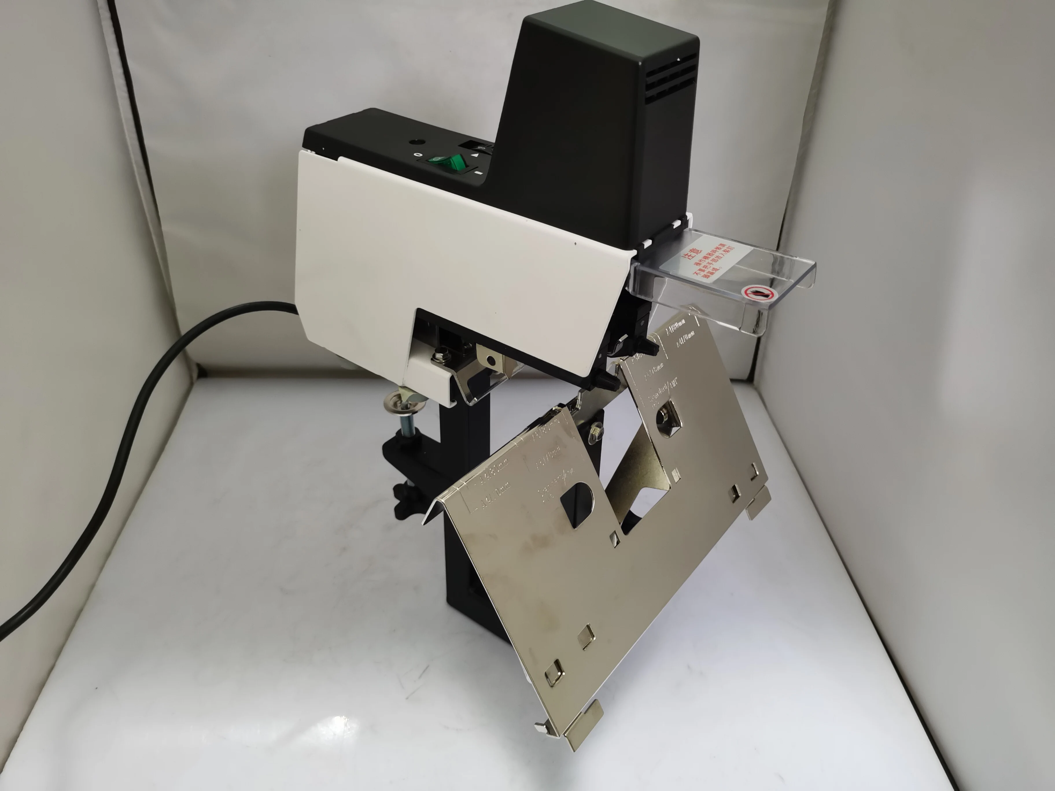 106 heavy-duty electric Level  - Electric Stapler Heavy 评论和价格